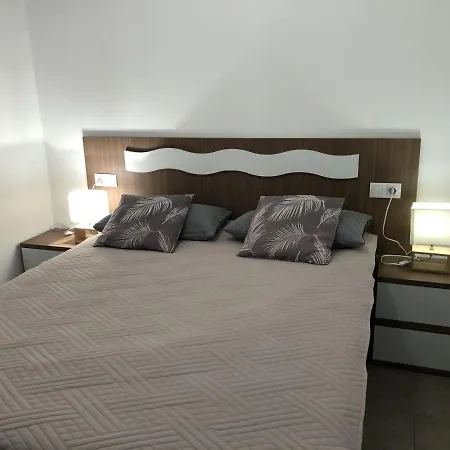 Casa Con Piscina Privada Y Cerca Playa Ref 382 * Empuriabrava